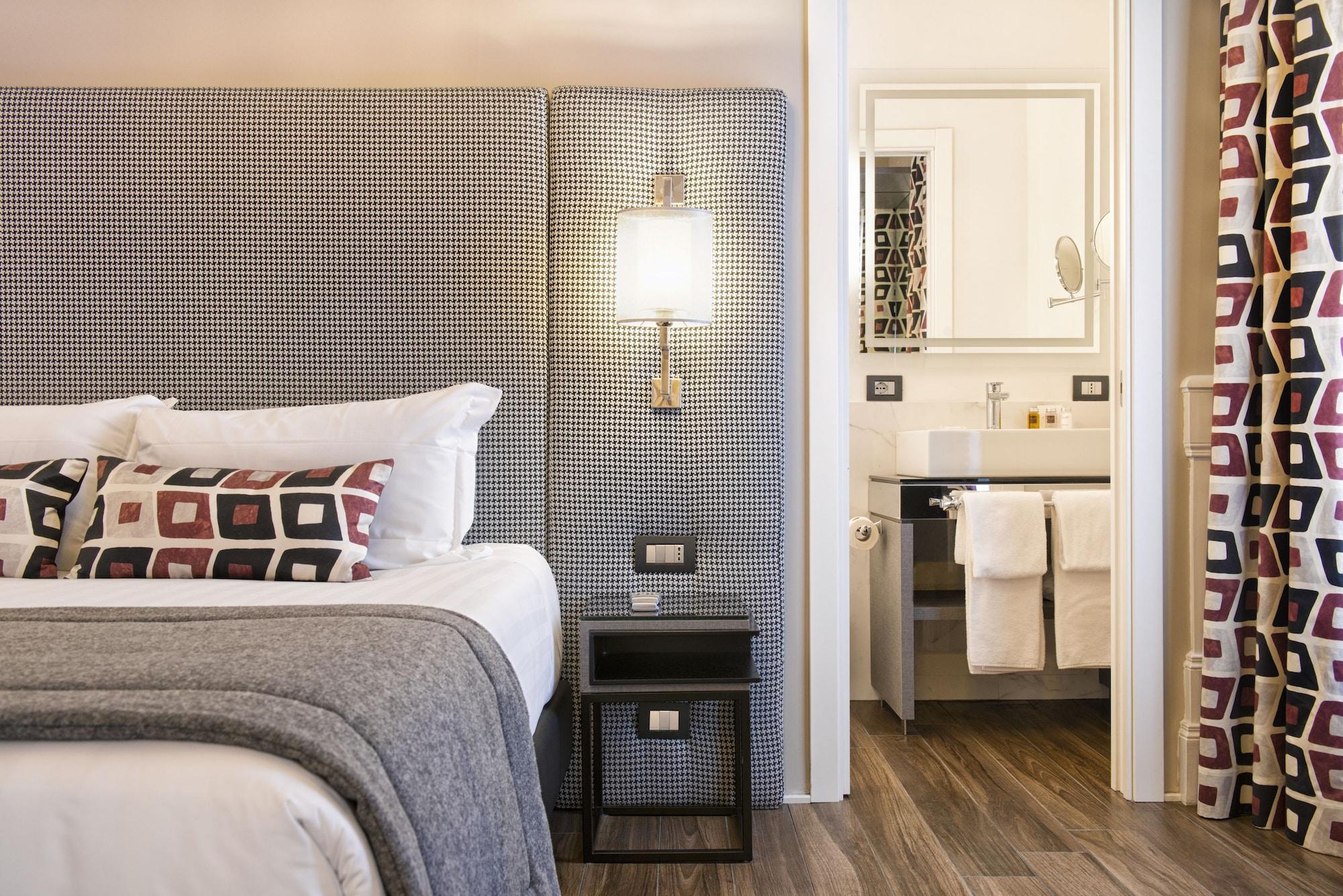 The Independent Gasthuis 4*