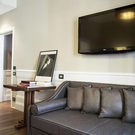 The Independent Suites Roma Exterior foto
