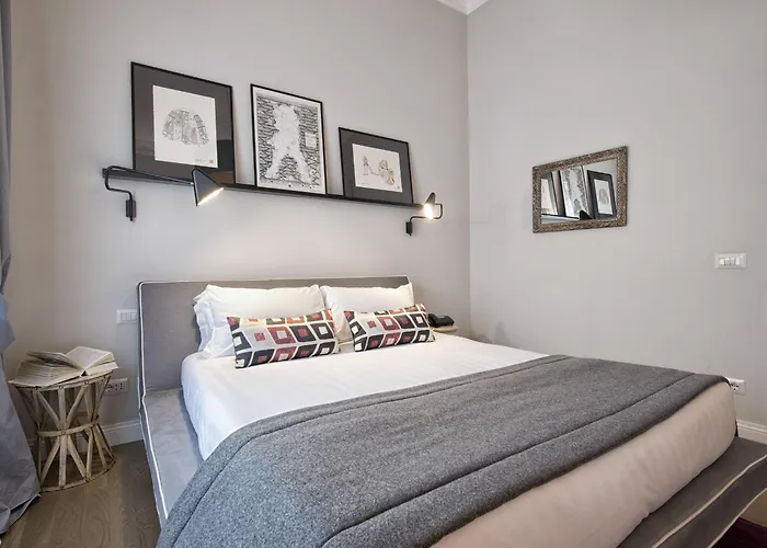 The Independent Suites